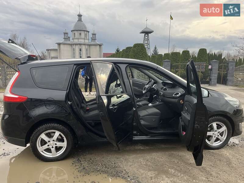 Мінівен Renault Grand Scenic 2012 в Львові фото 15 Мінівен Renault Grand Scenic 2012 в Львові
