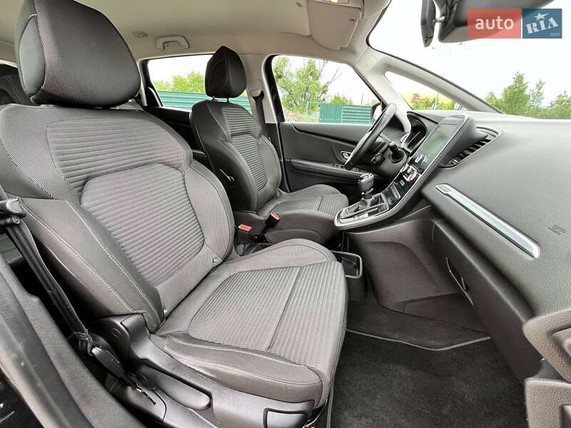Минивэн Renault Grand Scenic 2017 в Киеве