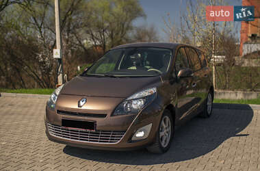Мінівен Renault Grand Scenic 2010 в 
