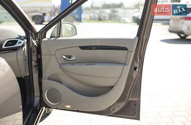Мінівен Renault Grand Scenic 2010 в 