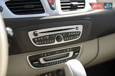 Мінівен Renault Grand Scenic 2010 в 