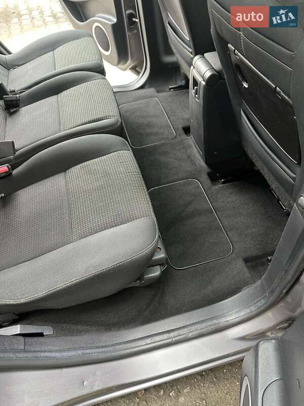 Мінівен Renault Grand Scenic 2011 в Калуші фото 14 Мінівен Renault Grand Scenic 2011 в Калуші