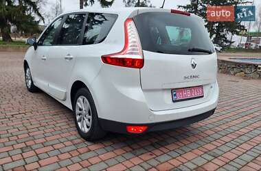 Минивэн Renault Grand Scenic 2012 в 