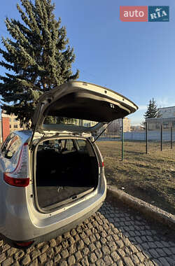 Мінівен Renault Grand Scenic 2009 в 