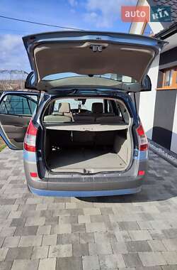 Минивэн Renault Grand Scenic 2006 в 
