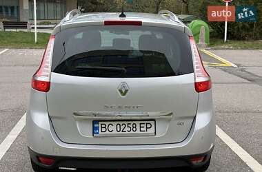 Минивэн Renault Grand Scenic 2013 в 
