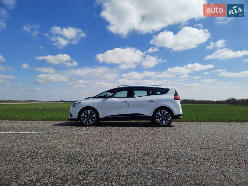 Минивэн Renault Grand Scenic 2019 в 