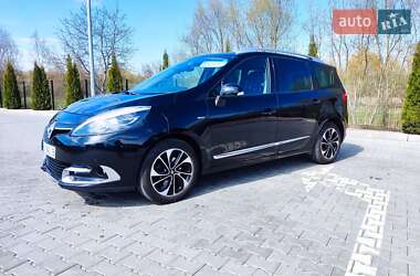 Минивэн Renault Grand Scenic 2015 в 