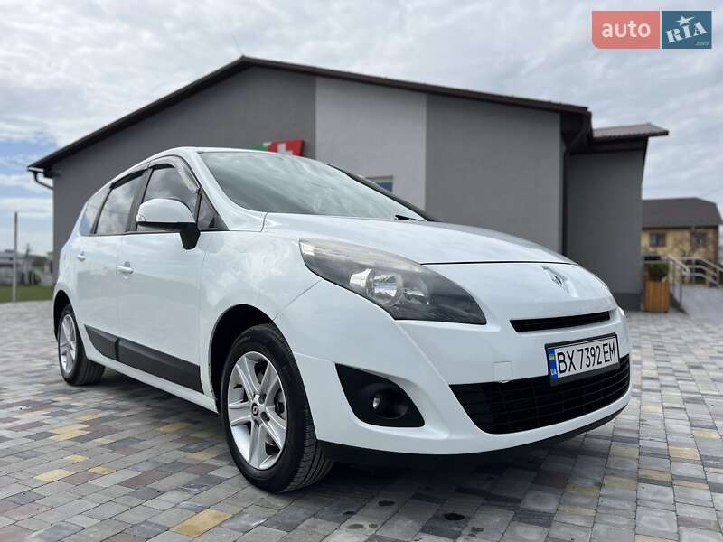 Мінівен Renault Grand Scenic 2009 в Тернополі