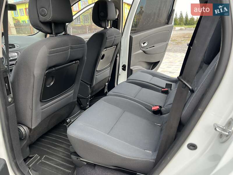Мінівен Renault Grand Scenic 2009 в Тернополі