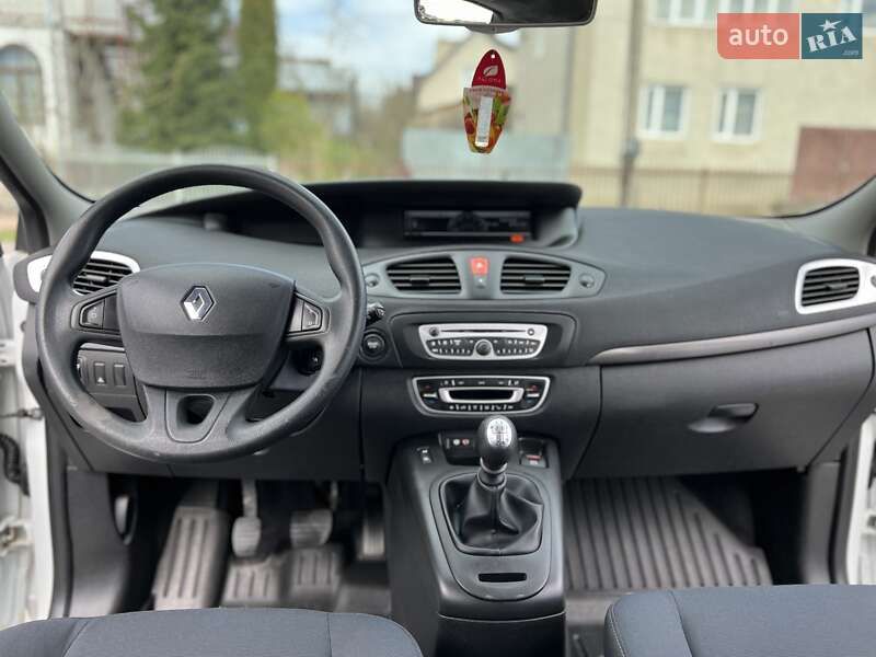 Мінівен Renault Grand Scenic 2009 в Тернополі