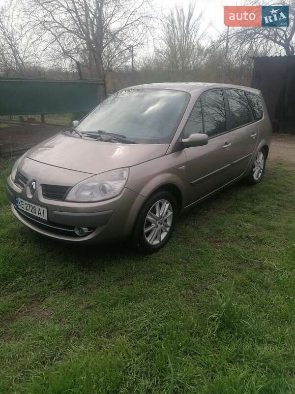 Минивэн Renault Grand Scenic 2008 в 