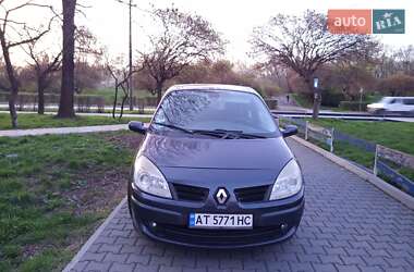 Минивэн Renault Grand Scenic 2008 в 