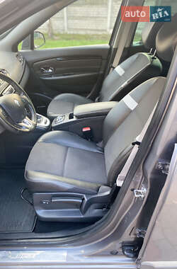 Мінівен Renault Grand Scenic 2013 в 