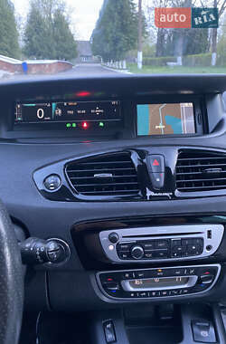 Мінівен Renault Grand Scenic 2013 в 