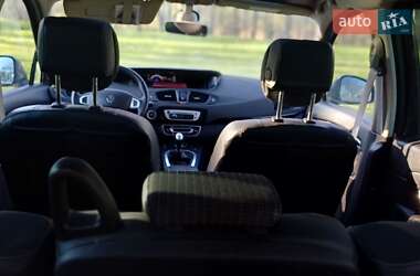 Мінівен Renault Grand Scenic 2012 в 