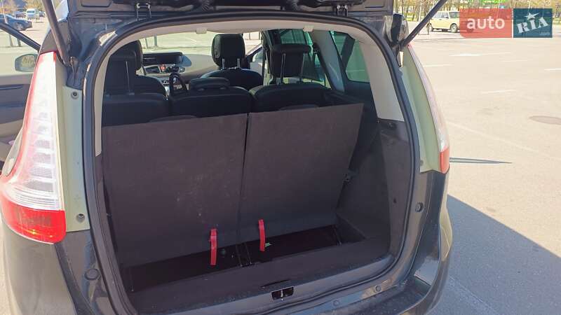 Мінівен Renault Grand Scenic 2011 в Києві