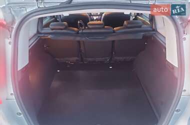 Минивэн Renault Grand Scenic 2015 в 