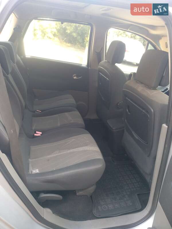 Минивэн Renault Grand Scenic 2006 в Хороле фото 14 Минивэн Renault Grand Scenic 2006 в Хороле