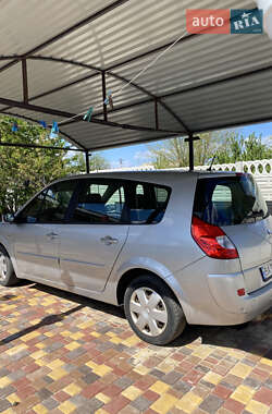 Минивэн Renault Grand Scenic 2006 в 