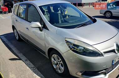 Минивэн Renault Grand Scenic 2013 в 