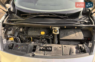 Минивэн Renault Grand Scenic 2012 в 