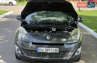Минивэн Renault Grand Scenic 2009 в 