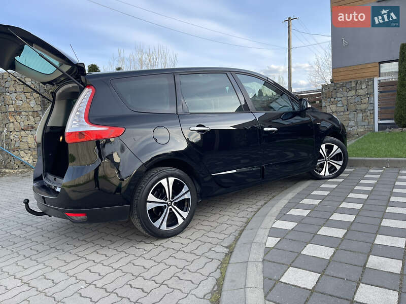 Мінівен Renault Grand Scenic 2012 в Стрию