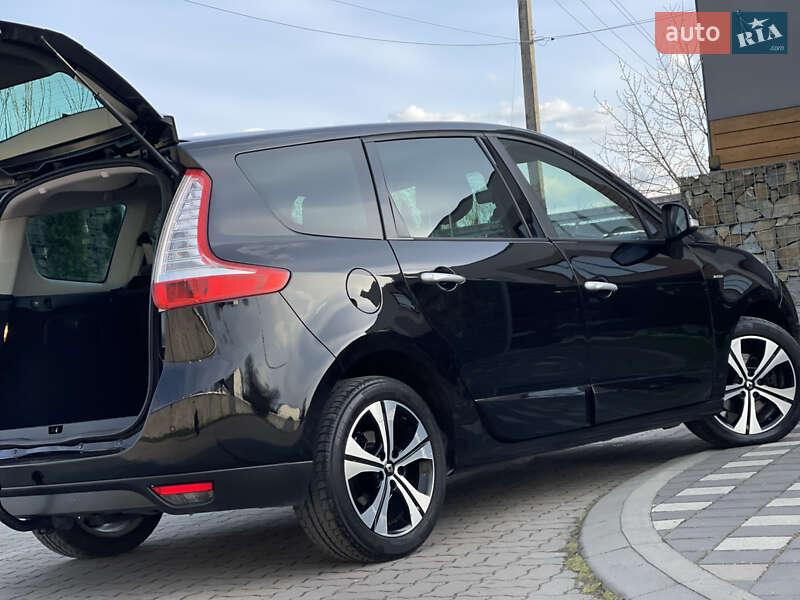 Мінівен Renault Grand Scenic 2012 в Стрию