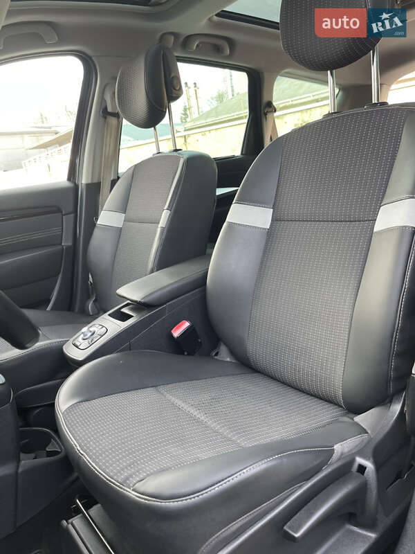 Мінівен Renault Grand Scenic 2012 в Стрию