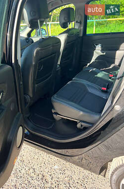Минивэн Renault Grand Scenic 2014 в 