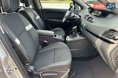 Минивэн Renault Grand Scenic 2011 в 