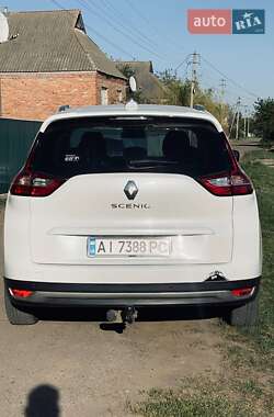 Минивэн Renault Grand Scenic 2018 в 
