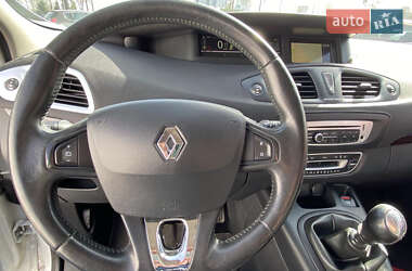 Мінівен Renault Grand Scenic 2013 в 