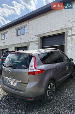 Мінівен Renault Grand Scenic 2015 в 