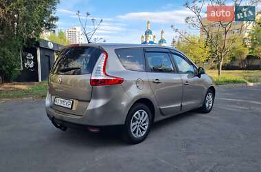 Мінівен Renault Grand Scenic 2012 в 