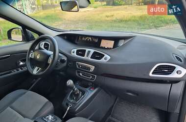 Мінівен Renault Grand Scenic 2012 в 