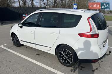 Мінівен Renault Grand Scenic 2013 в 