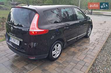 Мінівен Renault Grand Scenic 2016 в 