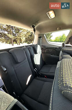Минивэн Renault Grand Scenic 2010 в 