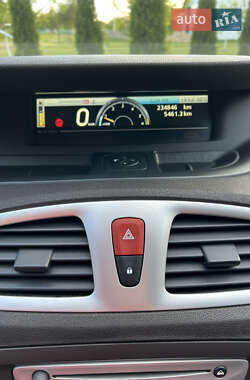 Мінівен Renault Grand Scenic 2010 в 