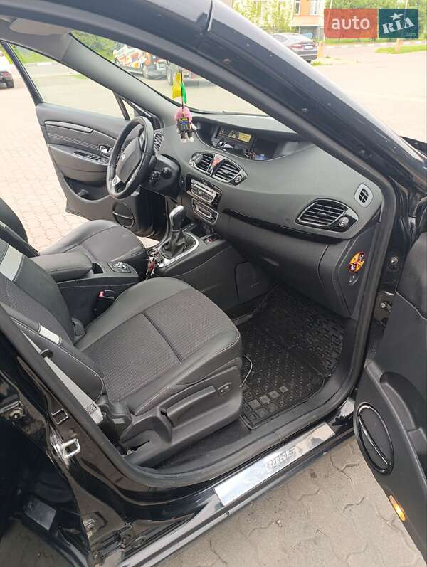 Минивэн Renault Grand Scenic 2011 в Стрые