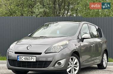 Минивэн Renault Grand Scenic 2011 в 