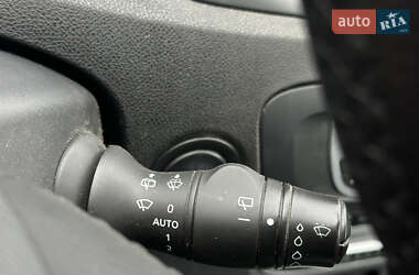 Минивэн Renault Grand Scenic 2011 в 