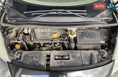 Мінівен Renault Grand Scenic 2011 в 