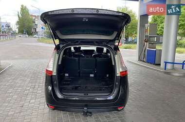 Мінівен Renault Grand Scenic 2011 в 