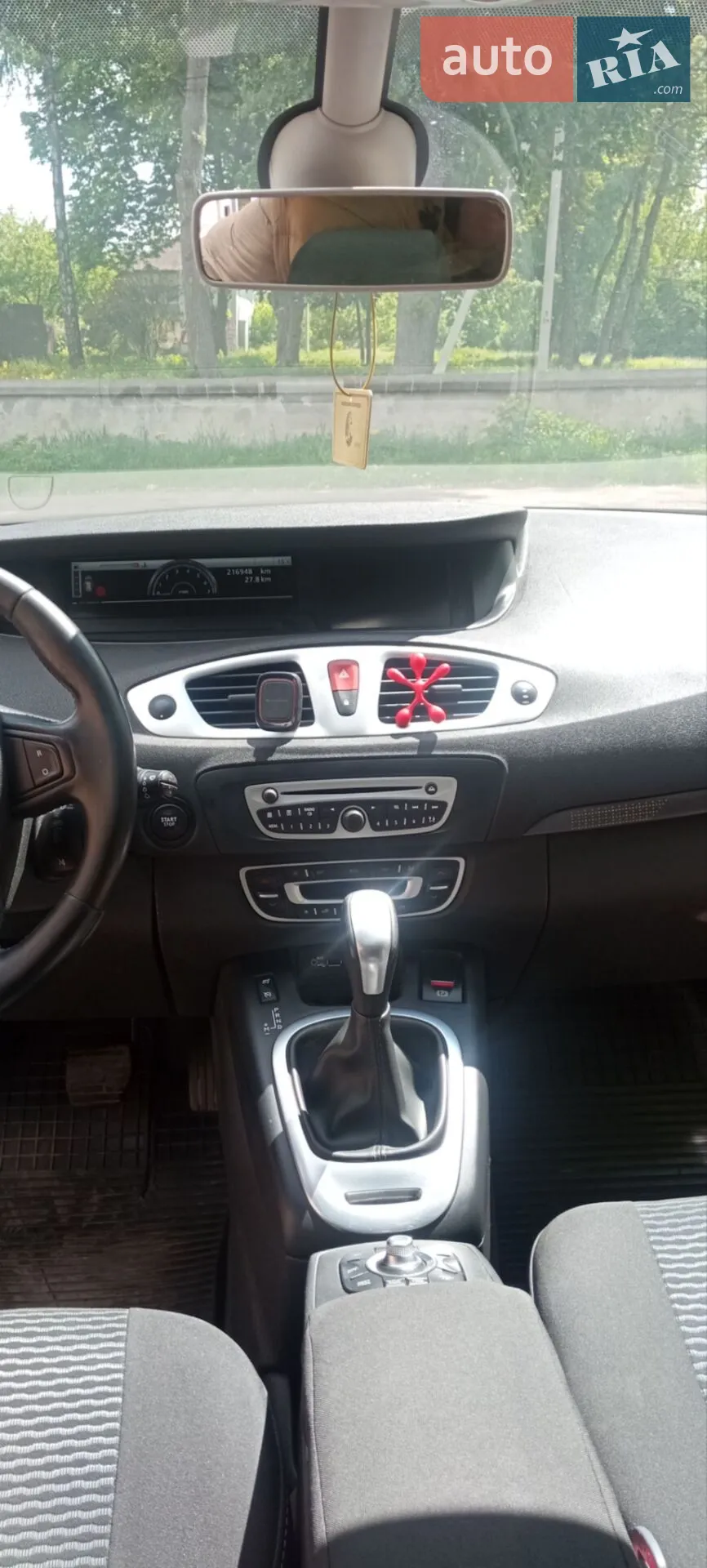 2010 Renault Scenic - мініатюра 14