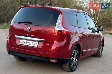 Минивэн Renault Grand Scenic 2012 в 