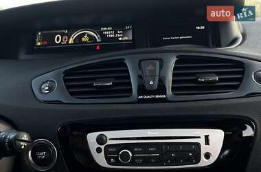 Минивэн Renault Grand Scenic 2012 в 