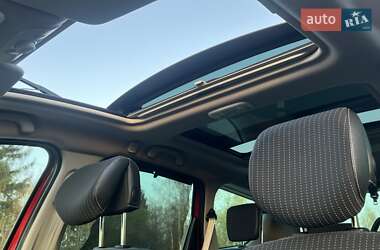 Минивэн Renault Grand Scenic 2012 в 